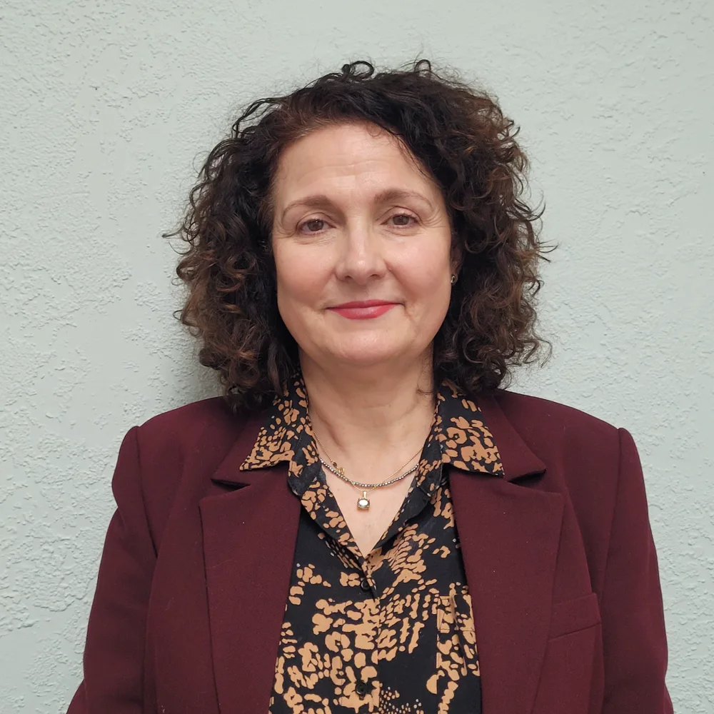Portrait of Ana Pavon, RCC-ACS, MACPshyc, MM, LLB, CIC